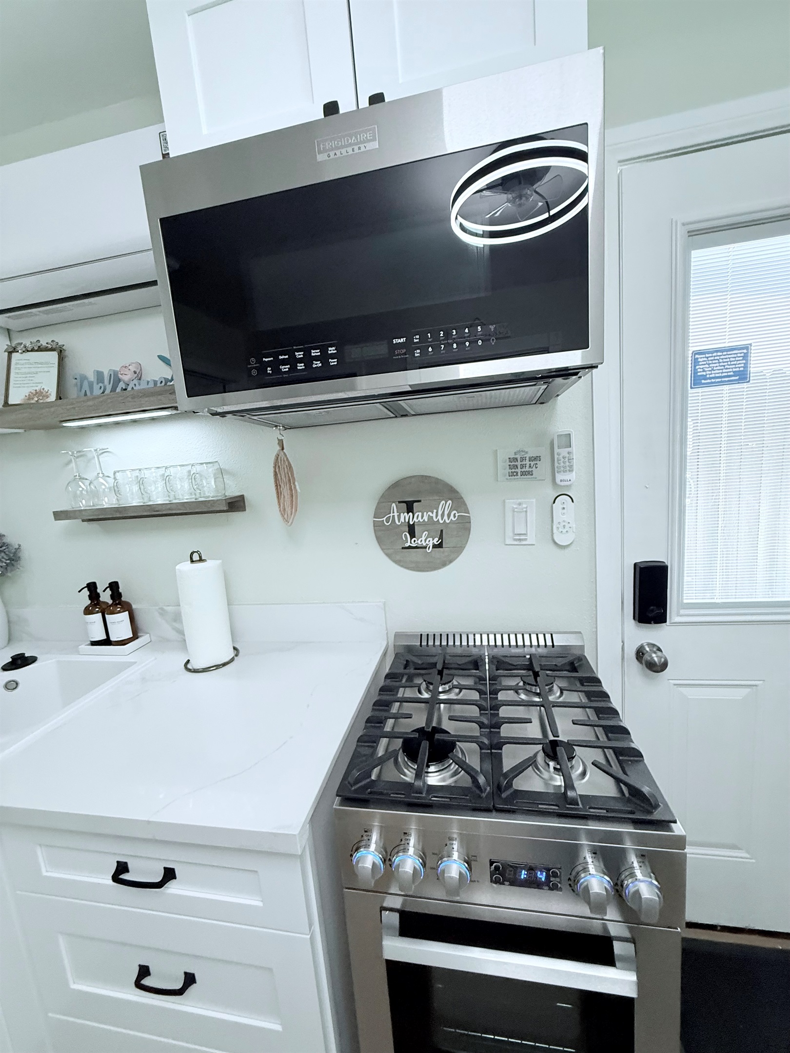 Microwave / Air Fryer