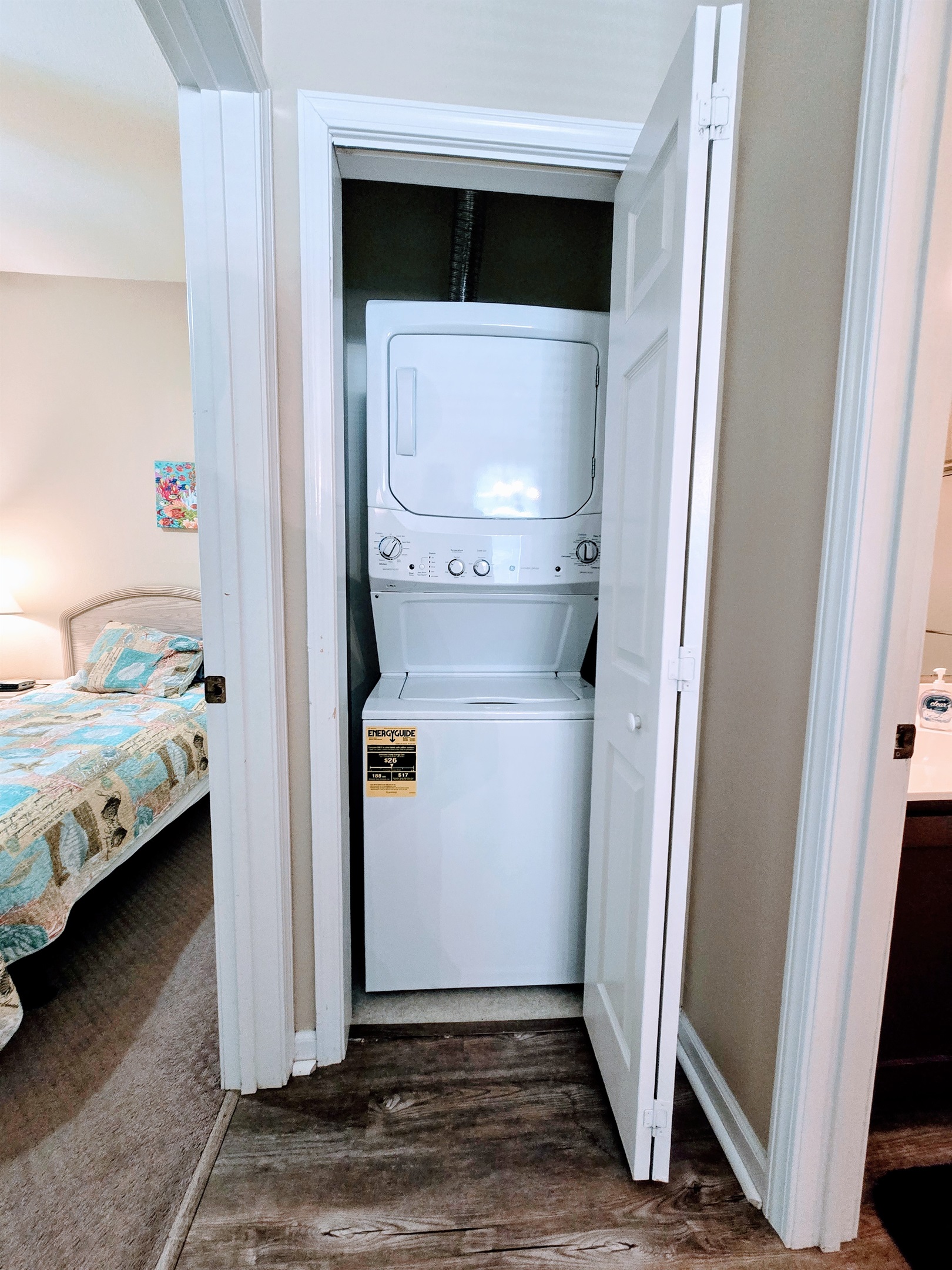 Stacked Washer/Dryer Set