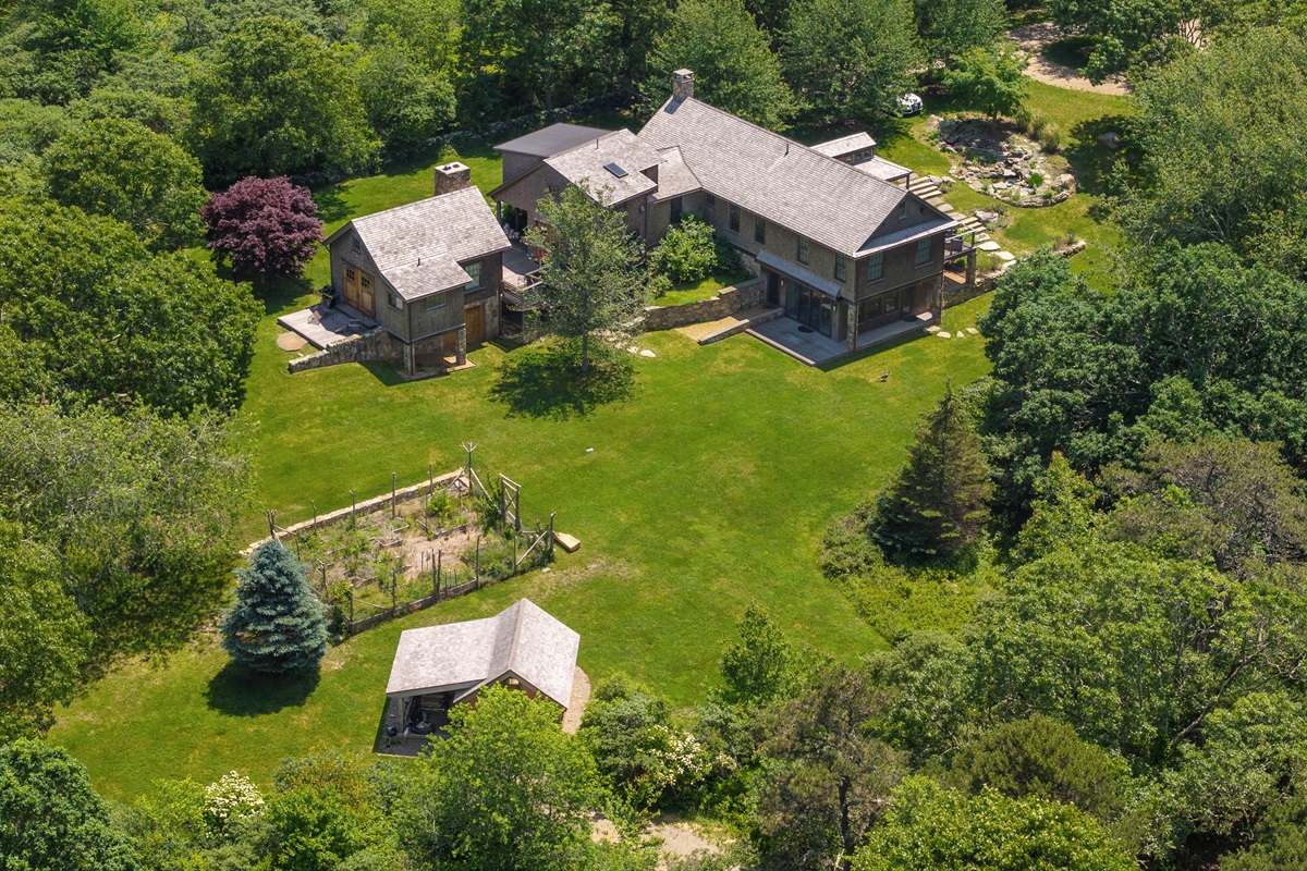 15 Old Farm Rd