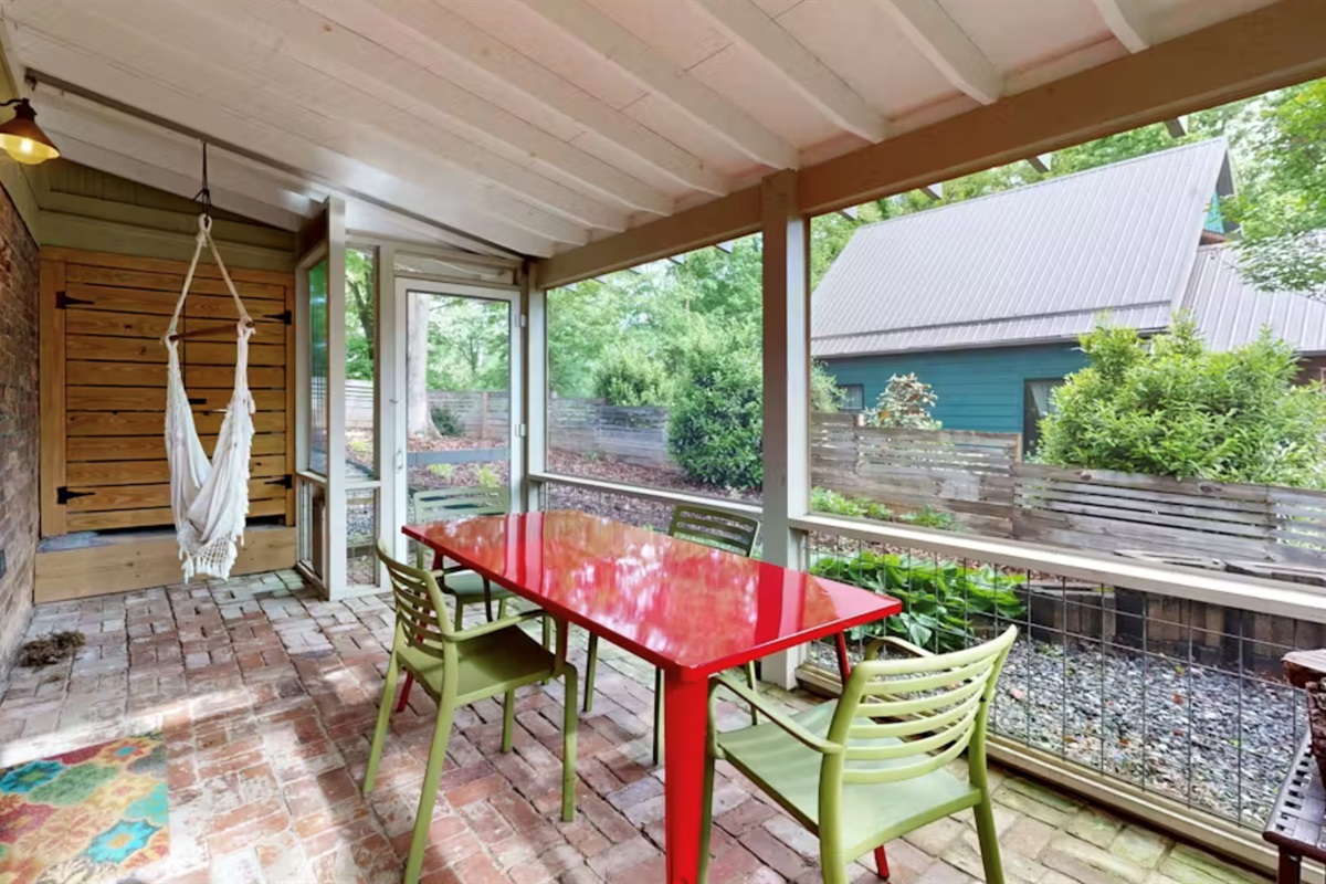 Screened Porch