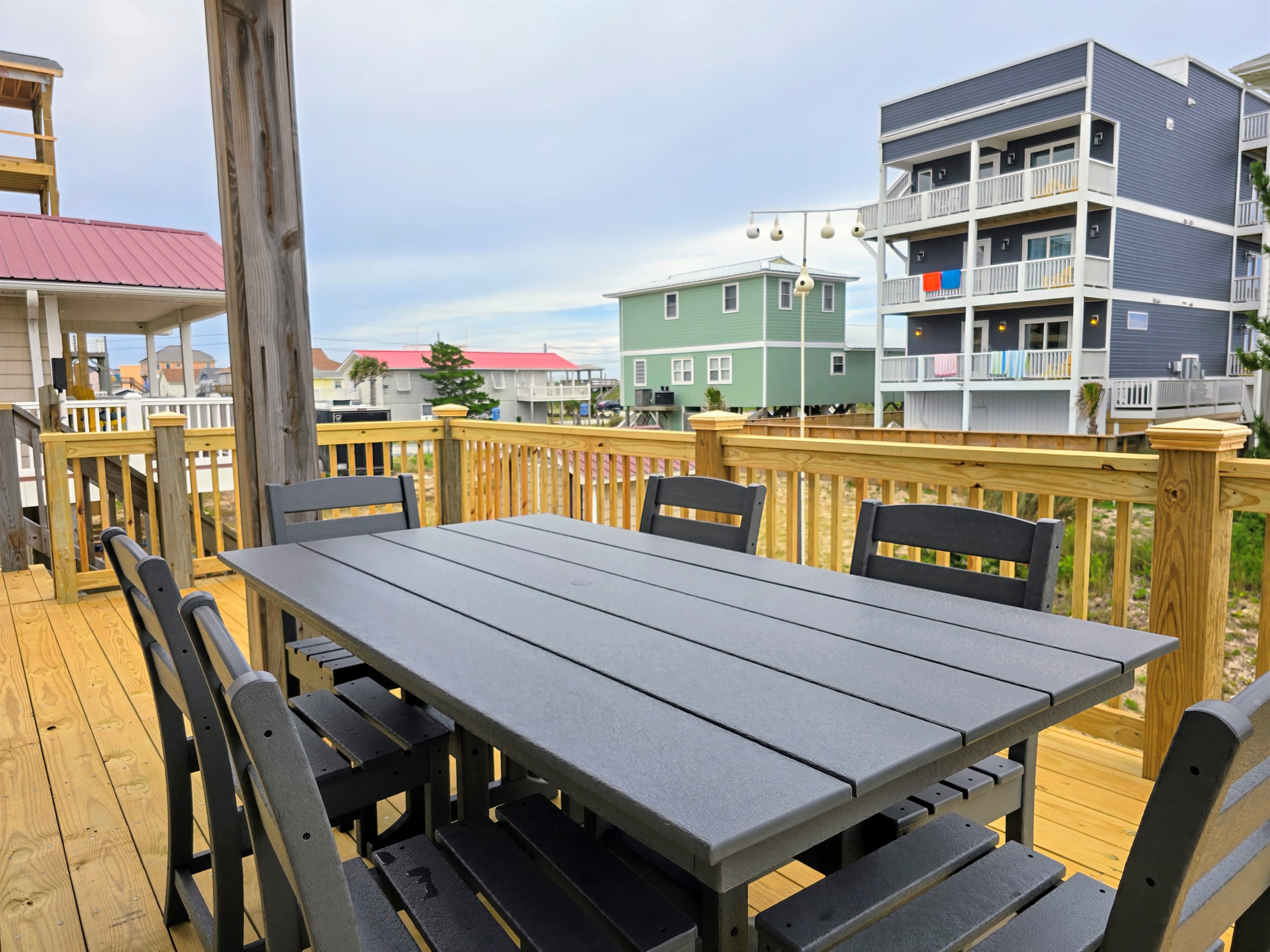 Outdoor Dining.