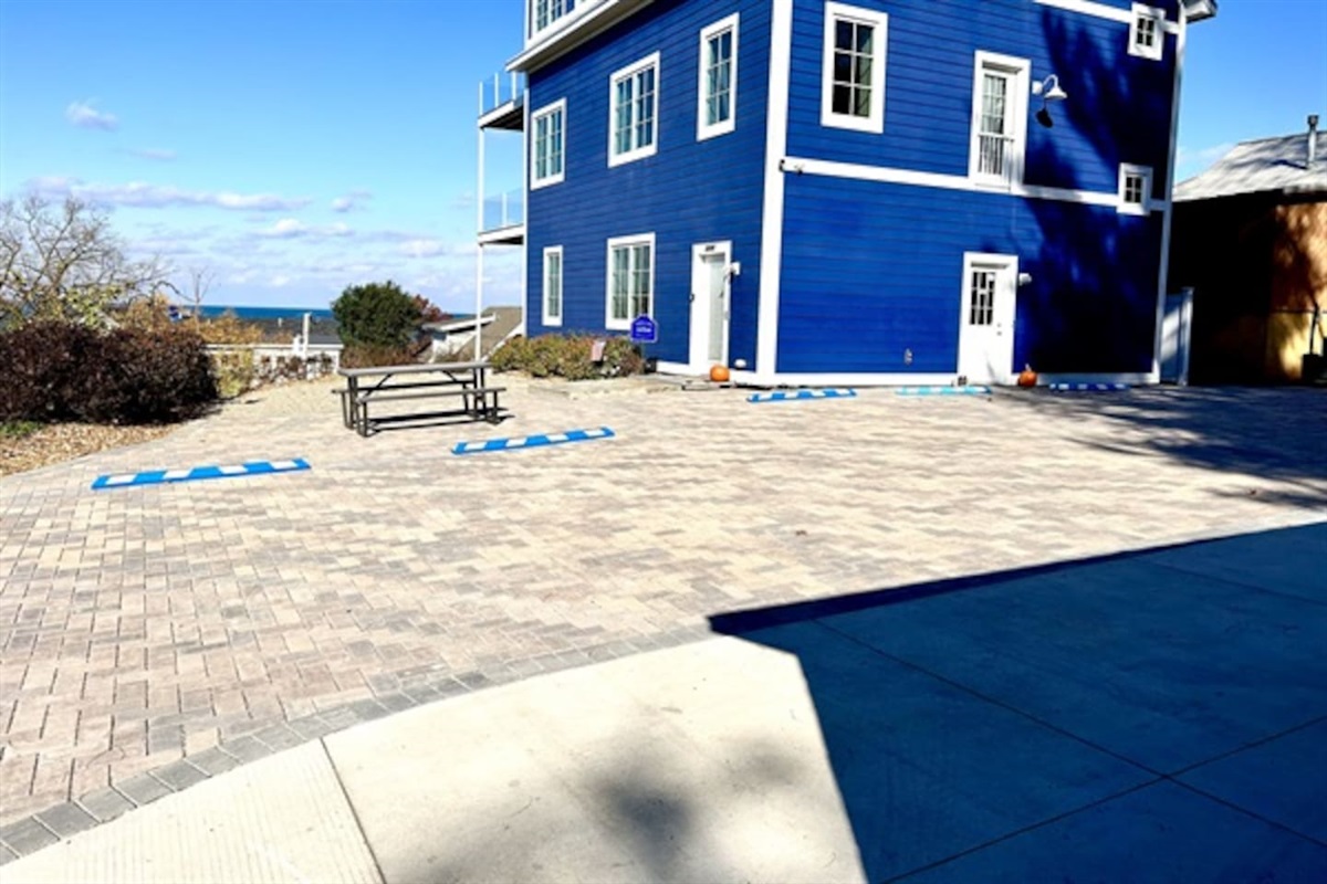 Private Entrance and Parking Lot
