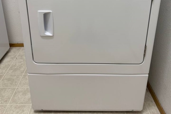 I find these dryers hold a lot. It takes 60 minutes to complete a cycle. Located in the lower level of the clubhouse. Take the Sparkle Card hanging in the townhouse entrance. See the house manual for more information.