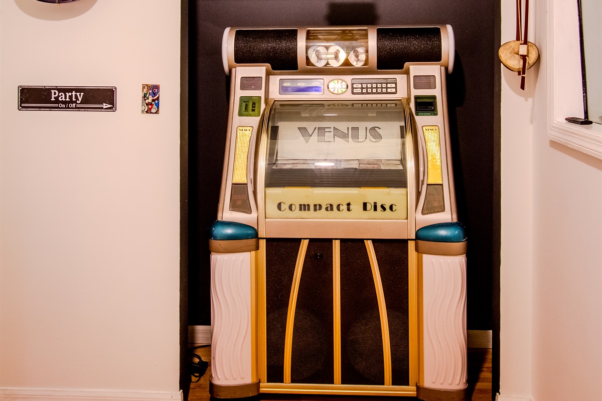 Bedroom 1 - Live Room