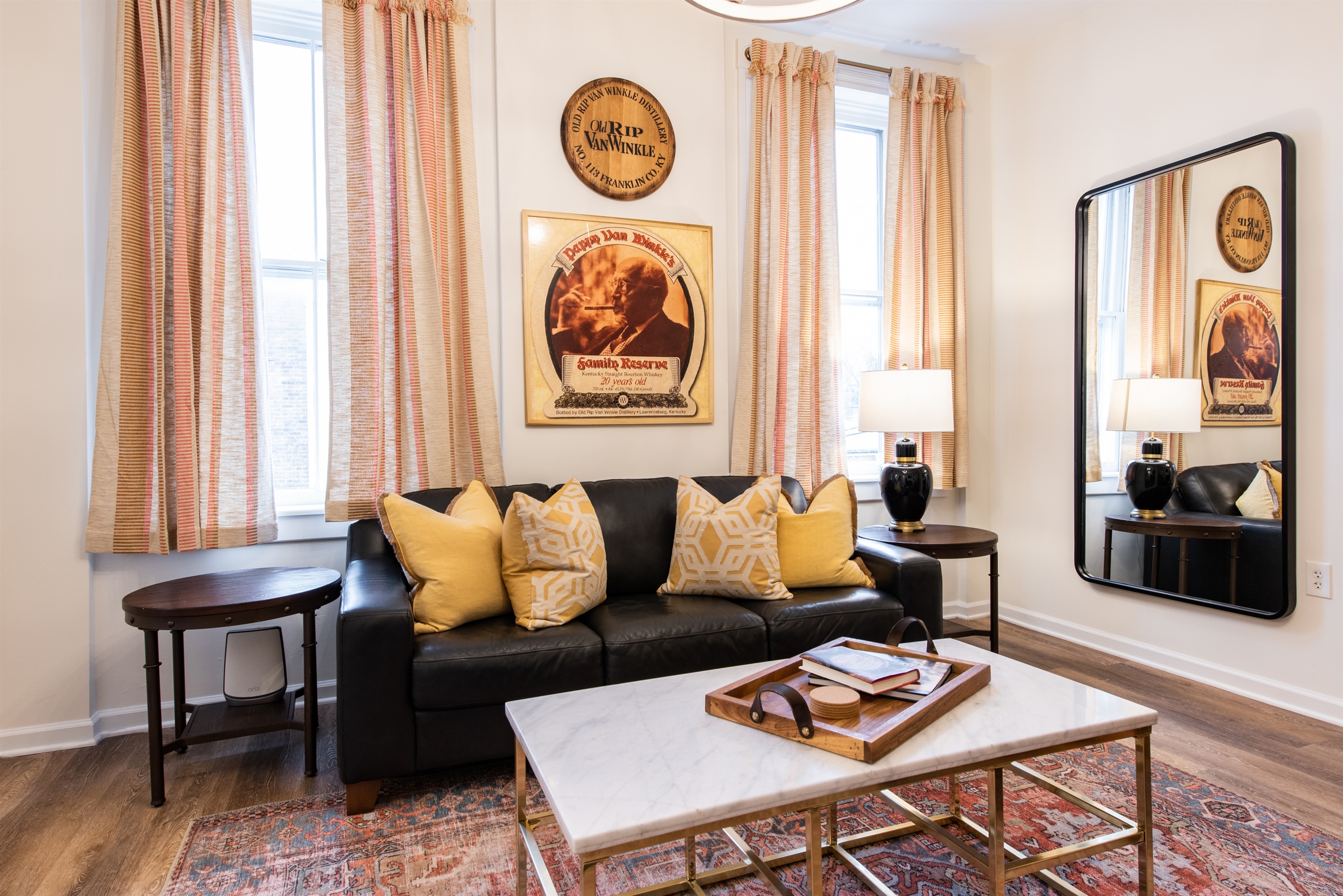 Pappy VanWinkle Unit, Living Room