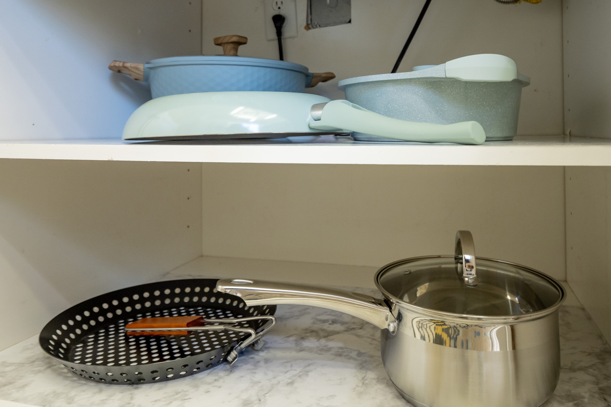 Whether you're making a simple snack or a full family feast, the kitchen includes pots, pans, and cookware to meet your needs.