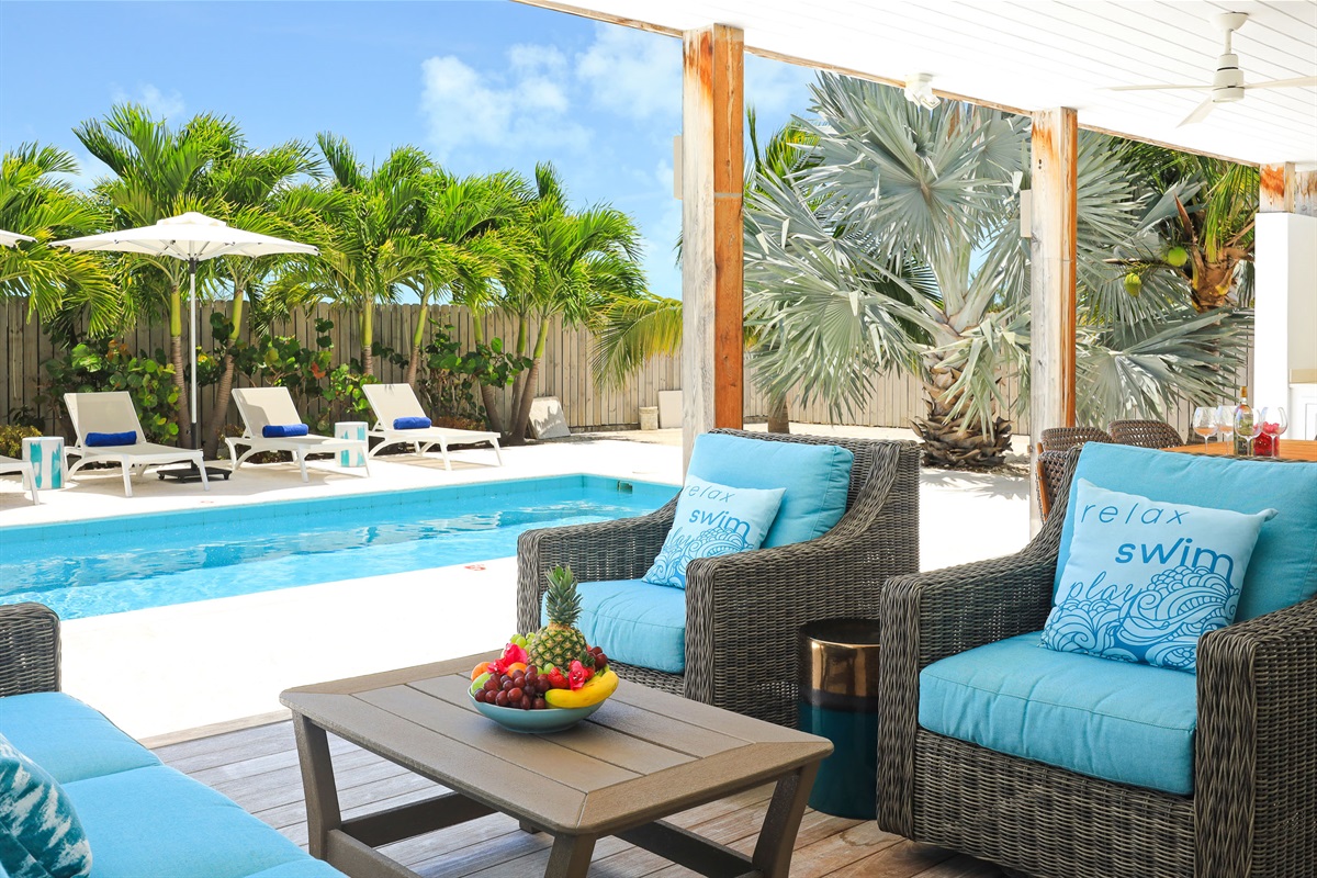 Outdoor living room