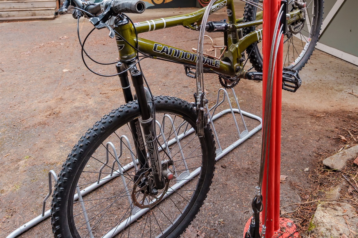 Keep your bike trail-ready with our outdoor wash station, featuring a sturdy stand, hose, secure racks, and tools for quick cleaning and maintenance.