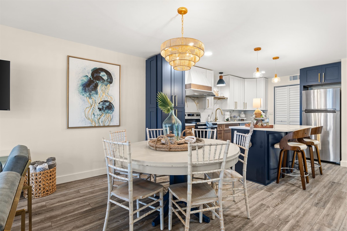 Dining table with seating for 6