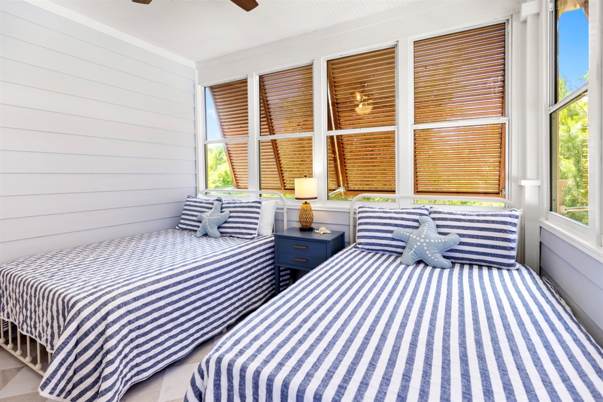 5th Bedroom (2nd Floor)