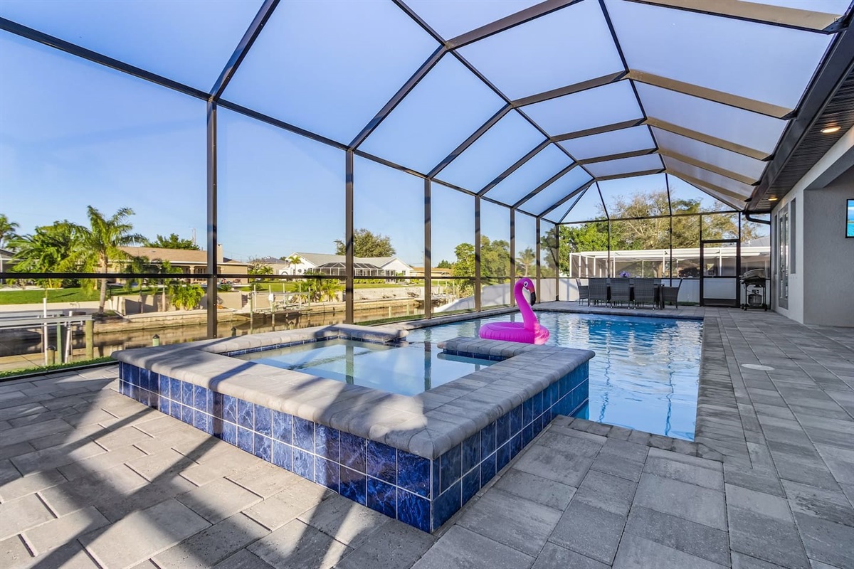 Crystal clear saltwater pool & spa with breathtaking waterfront views!