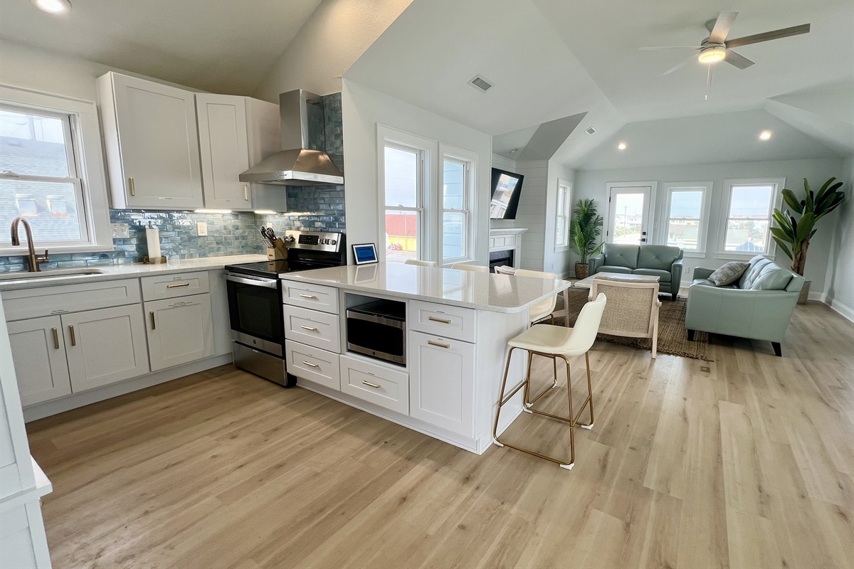 The kitchen is well-stocked and labeled so you can easily locate anything you'll need