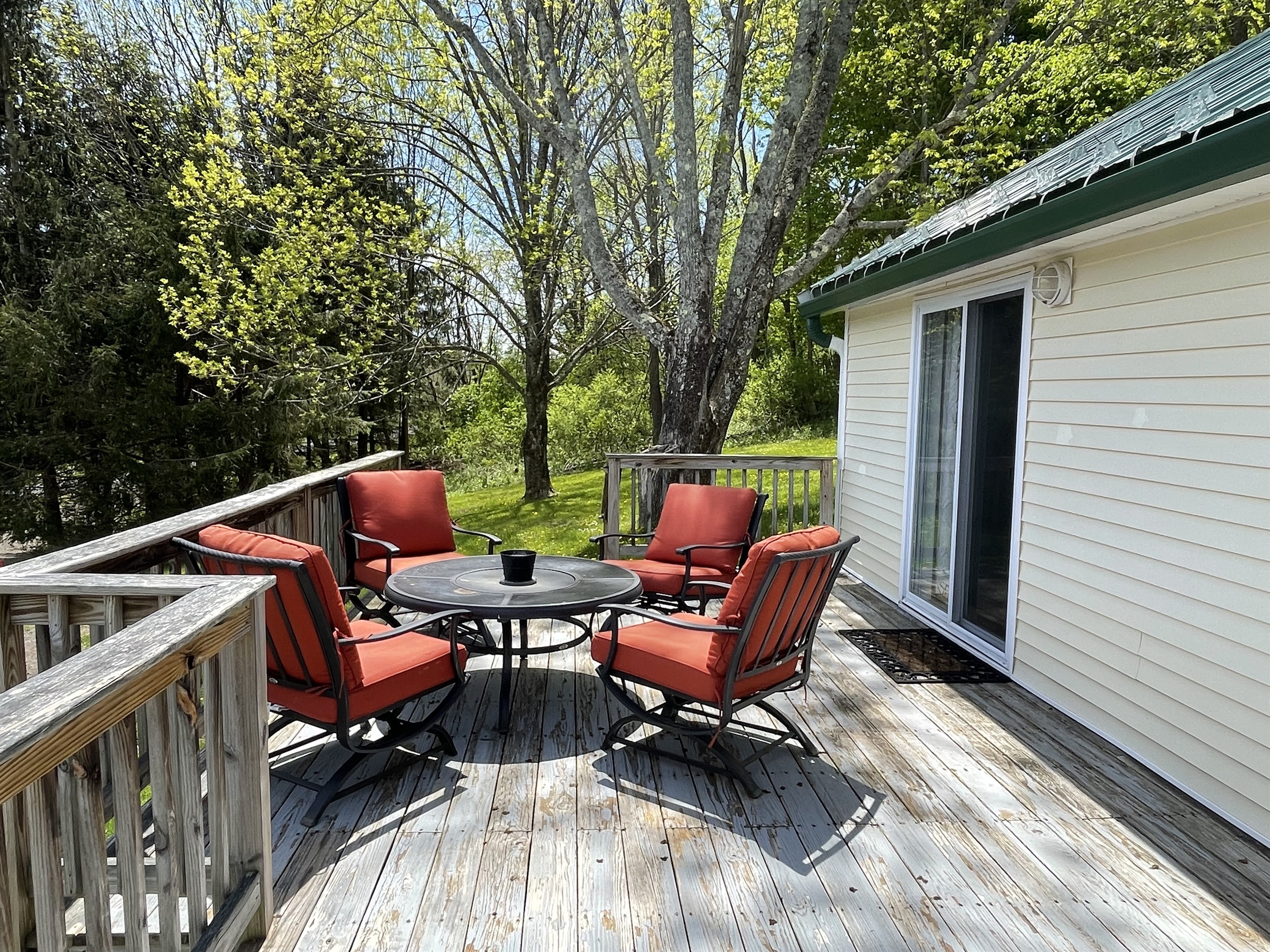 Best Bet deck and outside