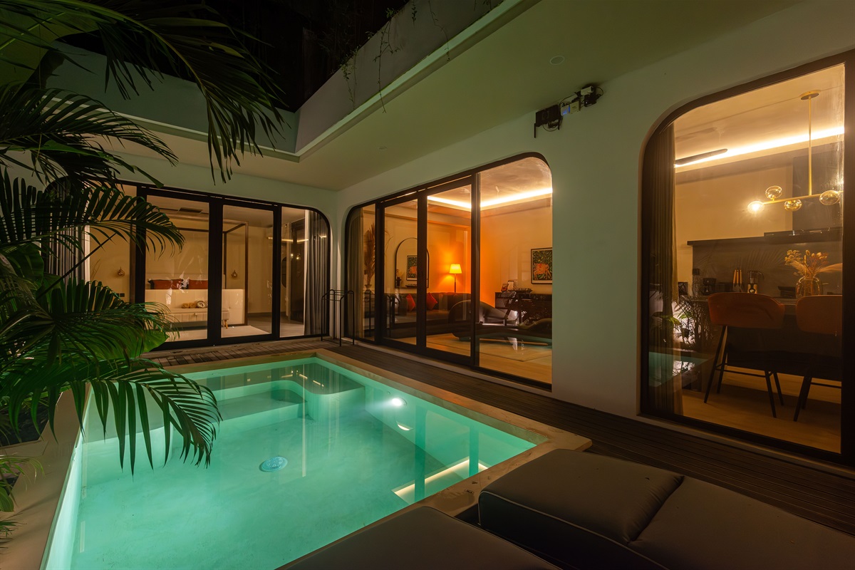 Pool area