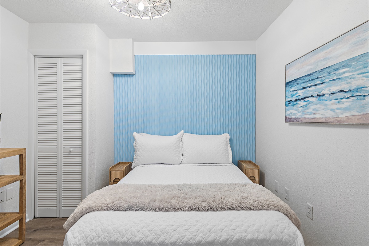 1st Floor - Bedroom 6: Full Bed, access to hallway Remodeled Bathroom with walk in shower, Smart TV (Sleeps 2)