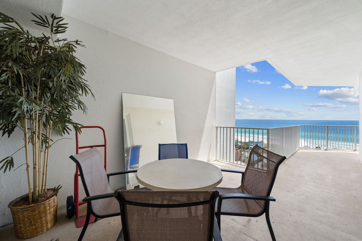 Beachview Escape - Coastal Corner Unit! | Photo 33