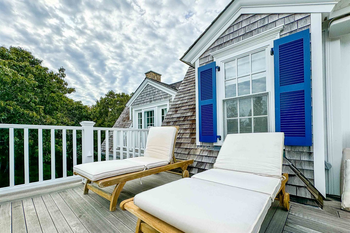 Living Room Deck