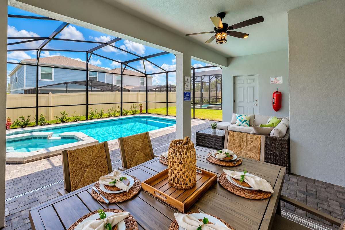After a long day at the parks, you will appreciate the quiet and peacefulness of your private pool.