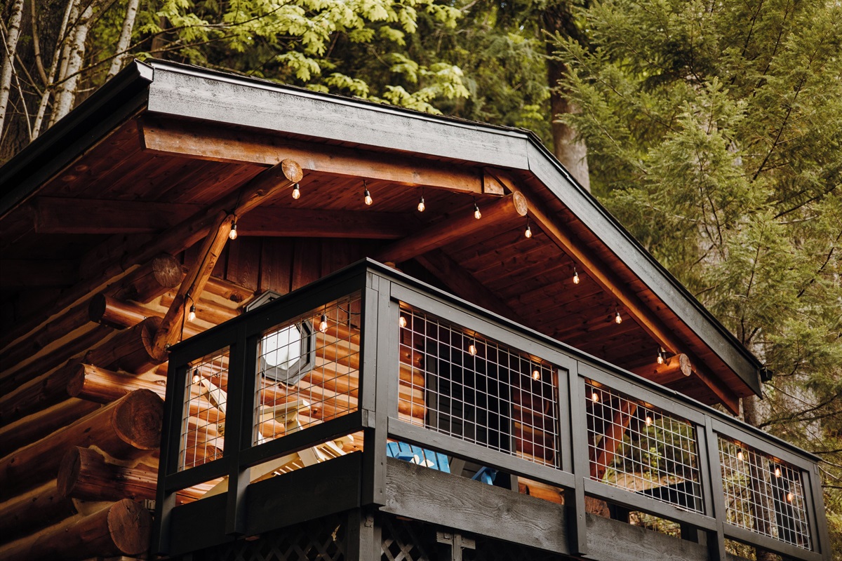 The bunk house, located behind the main house, features a twin over full bunk bed.