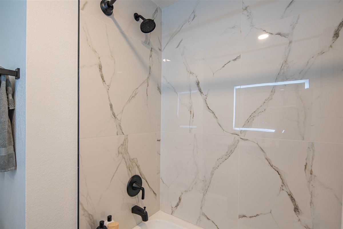 STAGED PHOTOS COLOR AND DESIGN MAY VARY