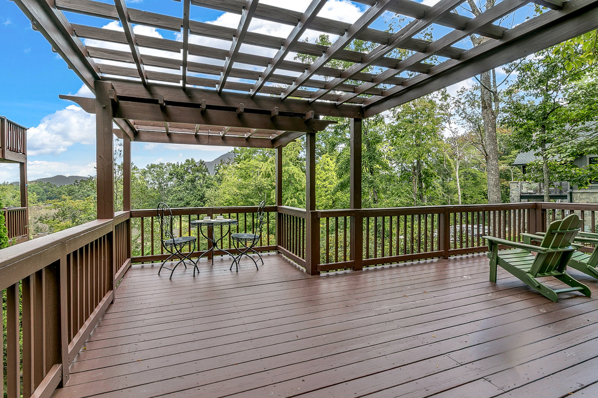 Large Pergola in fenced side-yard