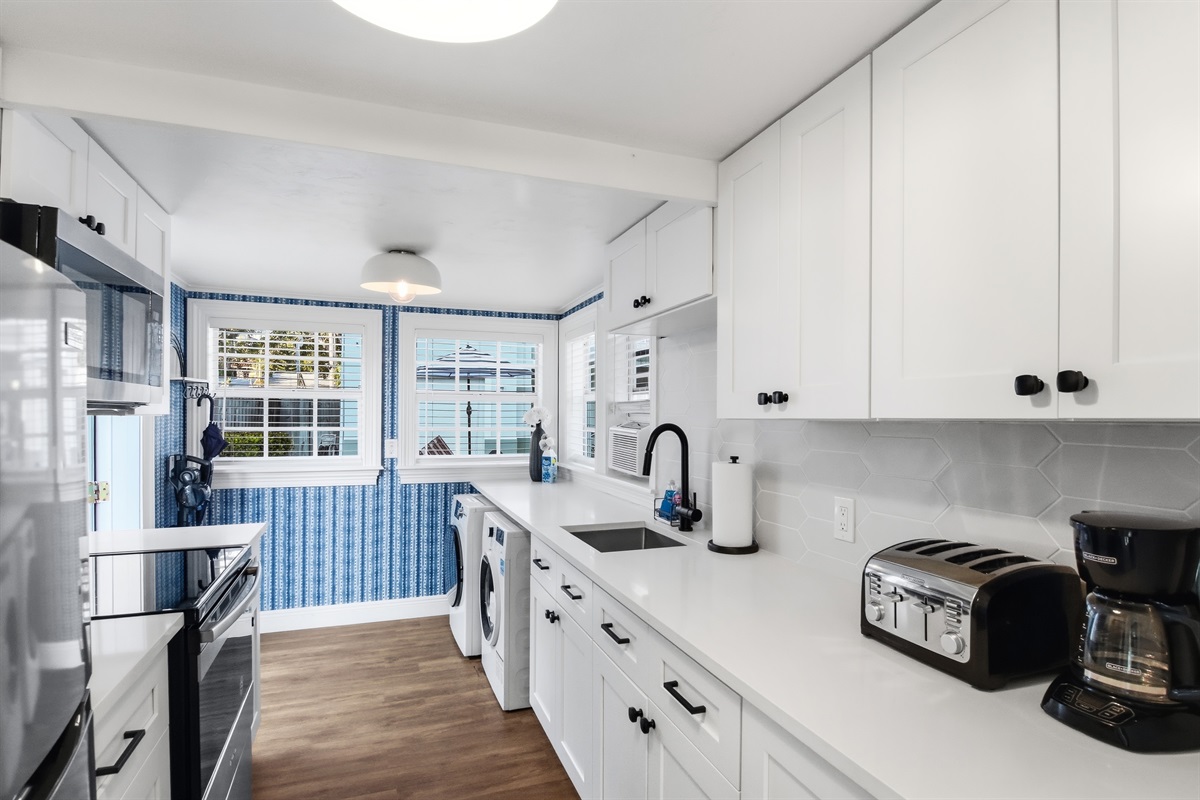 Prepare a meal, pack up lunches and head to the beach or set up coffee by the pool