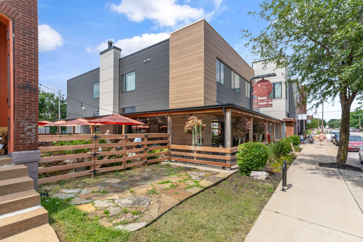 Great restaurant within walking distance of Gateway Retreat - Have a Cow Cafe, specializing in farm-to-table cuisine with fantastic breakfast, brunch, and lunch options.