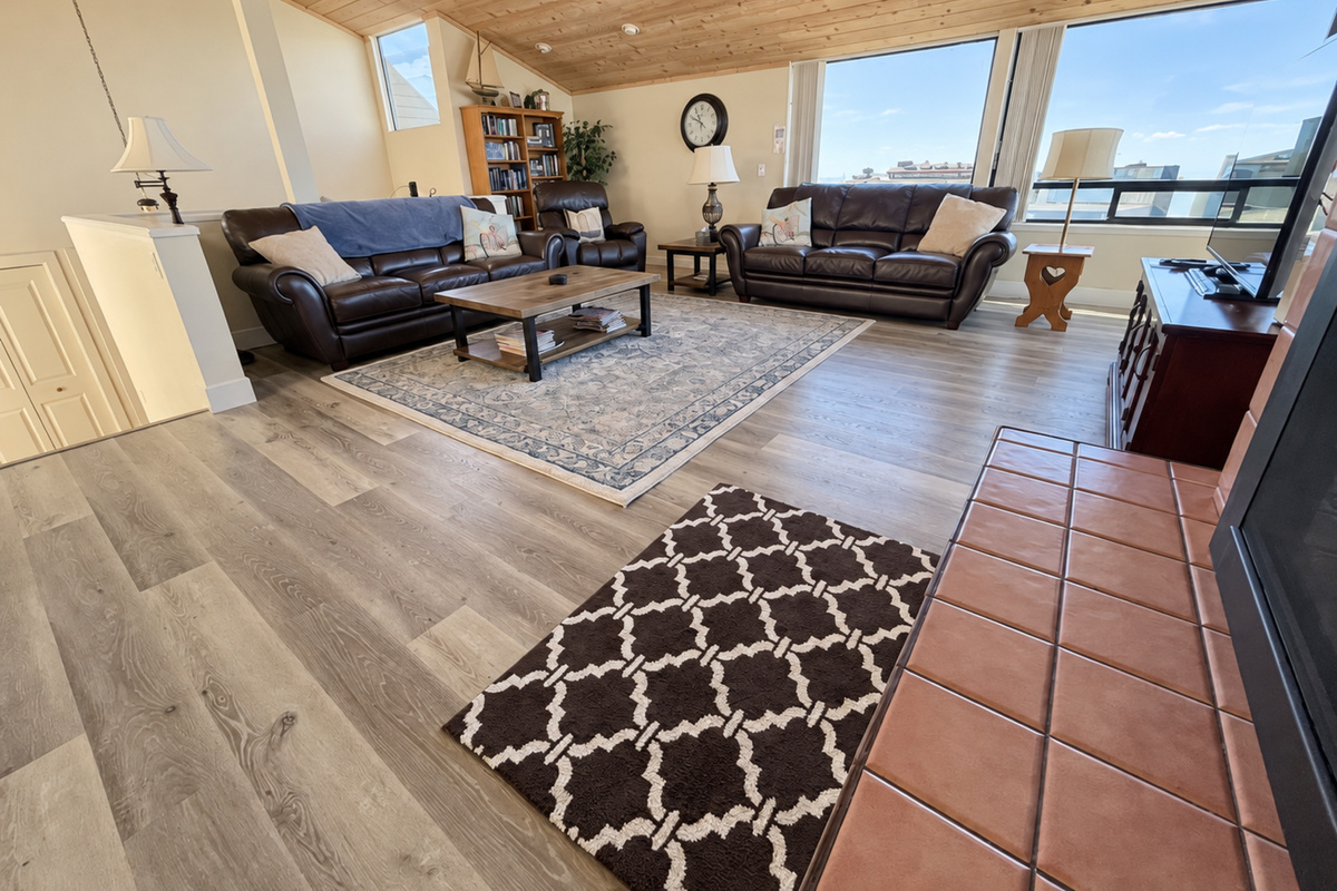 Living Room area on 2nd Floor