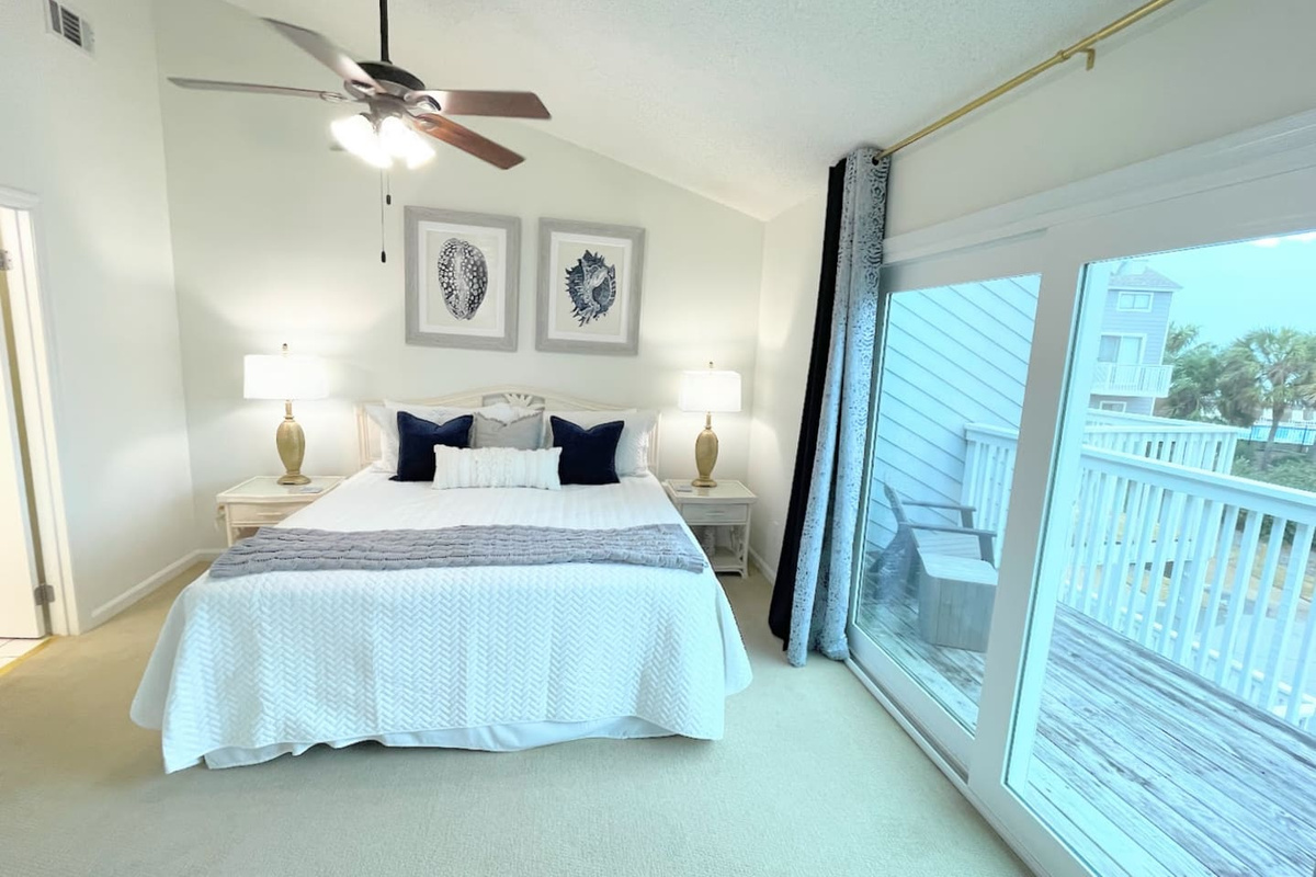  Retreat to your king suite after a full beach day &mdash; private balcony with Gulf views, an ensuite bath, and no one to share it with. Sleep as long as you need.
