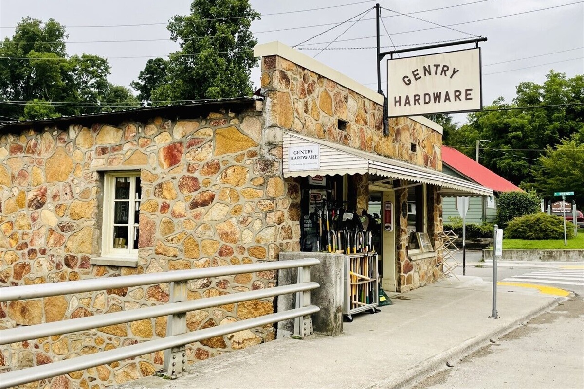 Gentry's Hardware...a must visit for anyone