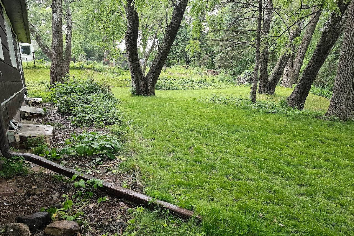 Plenty of room in the backyard for your pet to roam or kids to play