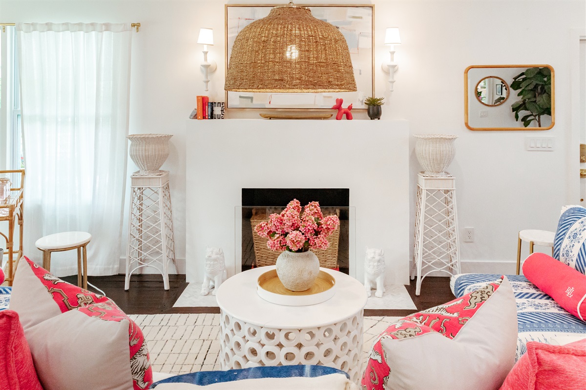 The parlor is tastefully designed for your comfort, from the Ralph Lauren accent pillows to lighting, decoration and comfortable seating.