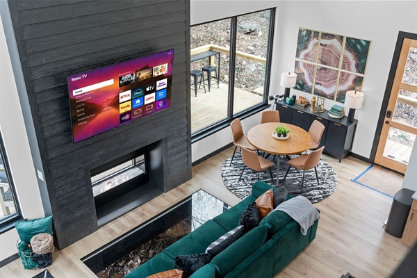 Living Room: Modern elegance with sleek finishes, stunning views, and entertainment at your fingertips!