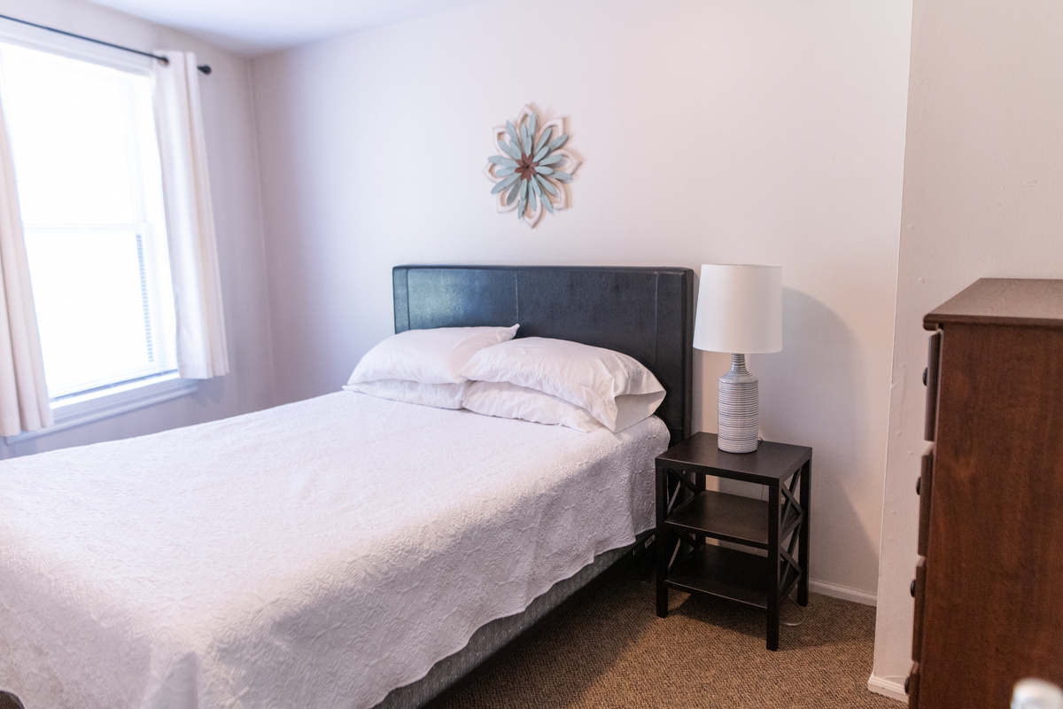 Fresh Linens and Comfy Pillows