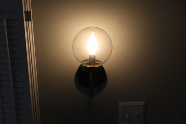 NW Bedroom wall mounted lamp