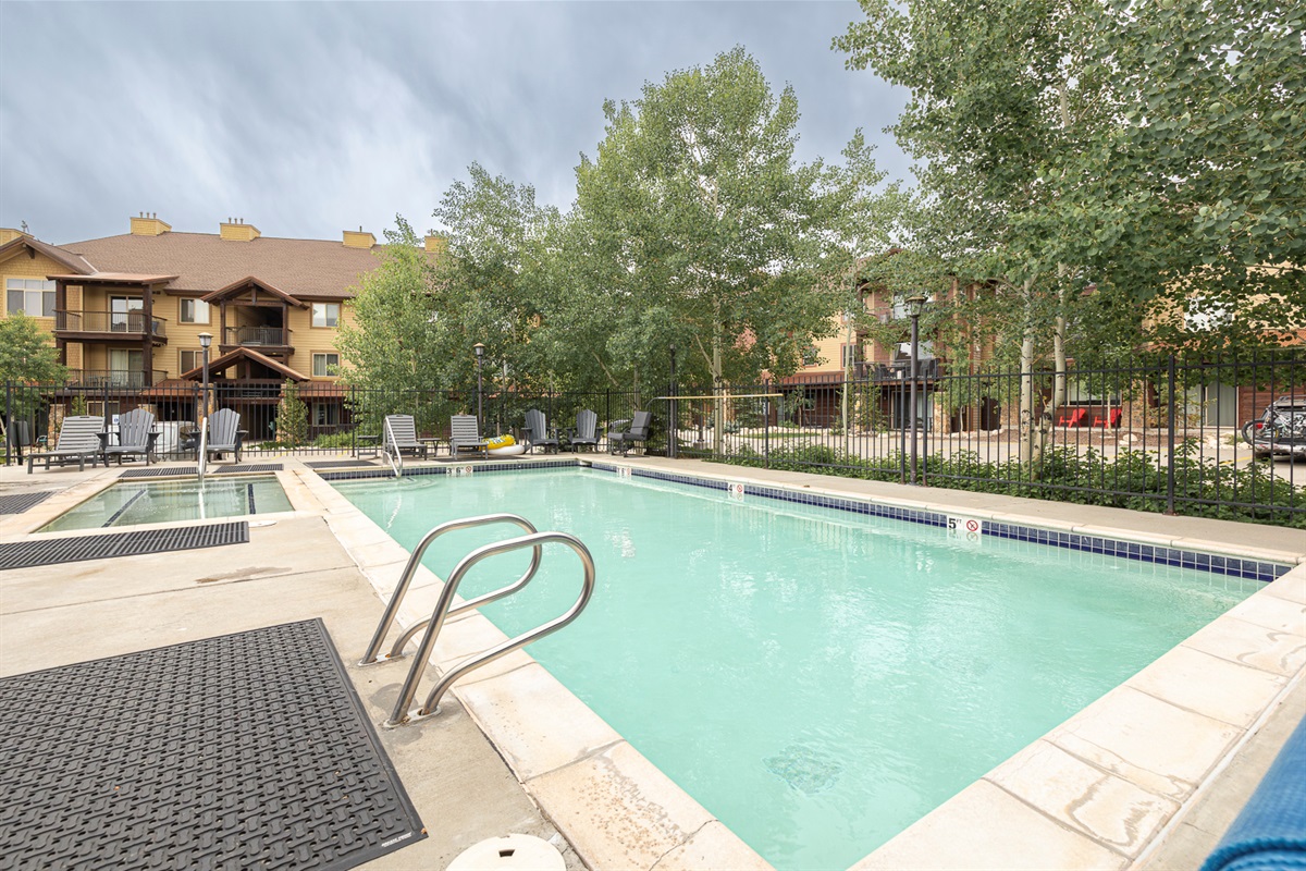 clubhouse pool