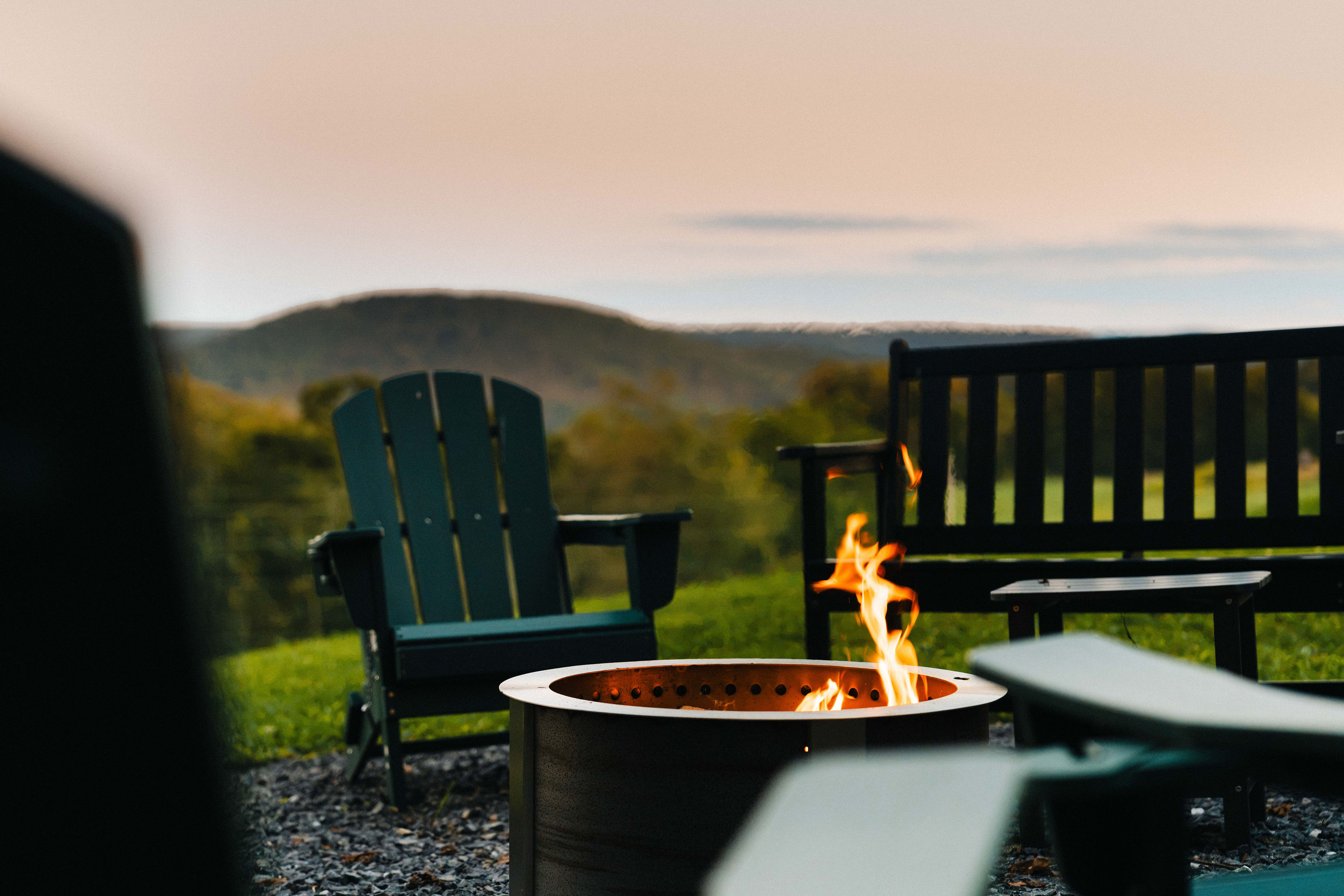🔥 Smokeless fire ring with seating for 10, looking straight out at the mountains.