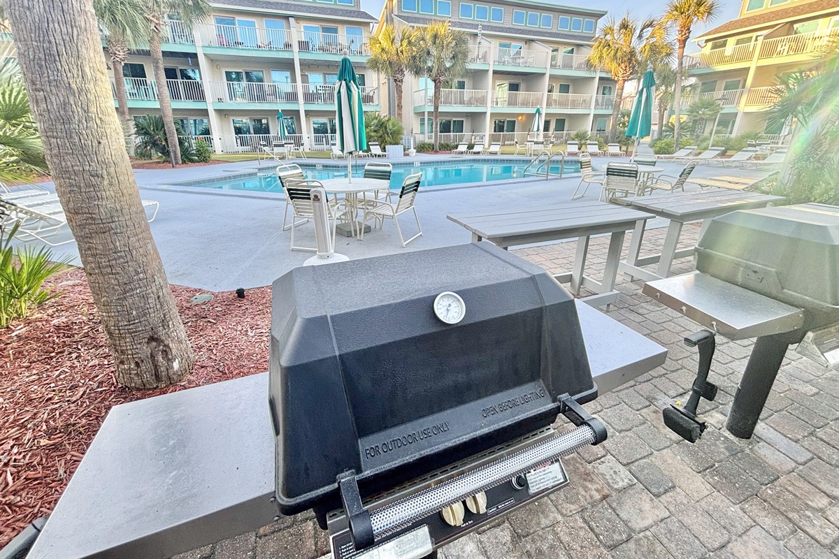 BBQ grills available for use on pool deck!