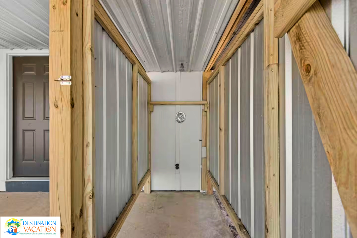 Private entryway adds convenience and a welcoming touch.