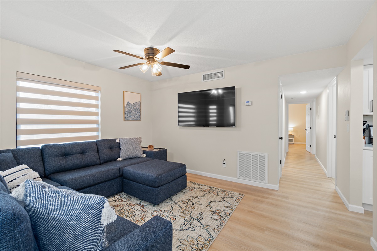 Smart TVs with Cable