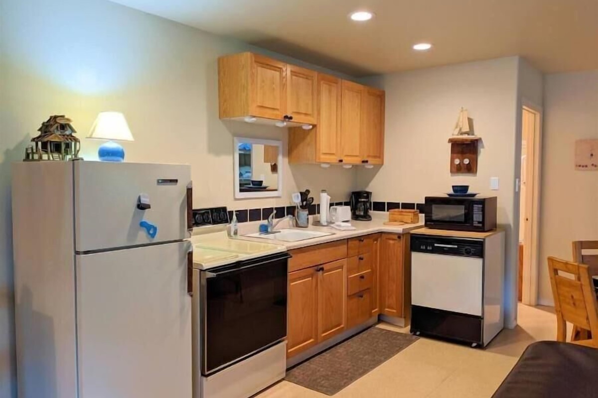 kitchen, electric range - portable dishwasher