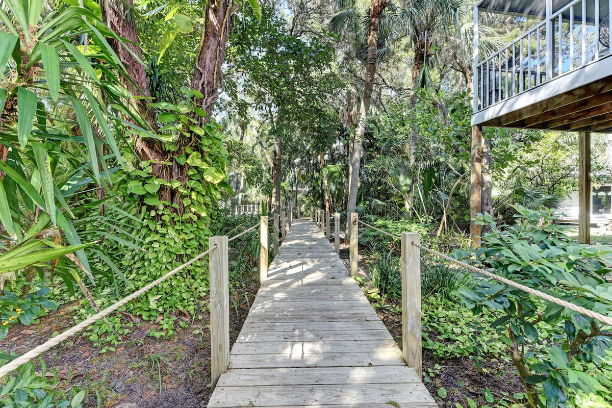 Tropical walkway from our home to the pool, about a 2 minutes walk away! 
