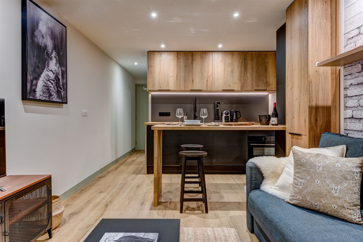 ELEVATED & CONTEMPORARY