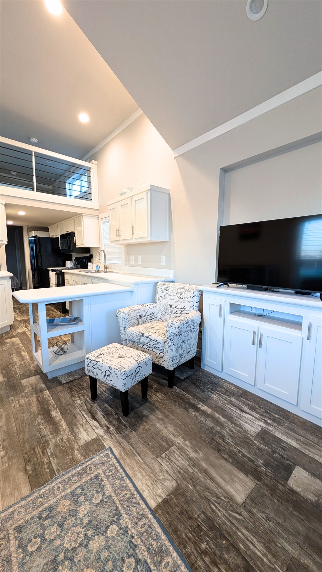 Room to relax after a fun day in Rockport. 