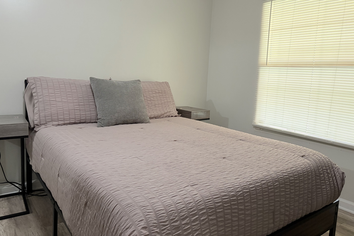 Bedroom 2 - Full size bed