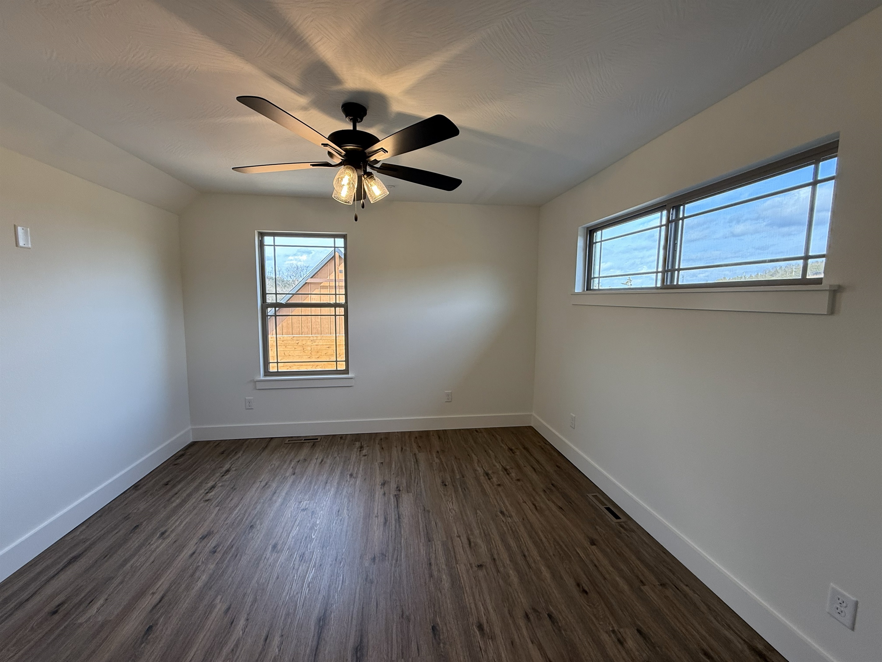 Bedroom 2 - Upstairs with ensuite bathroom and lots of natural light