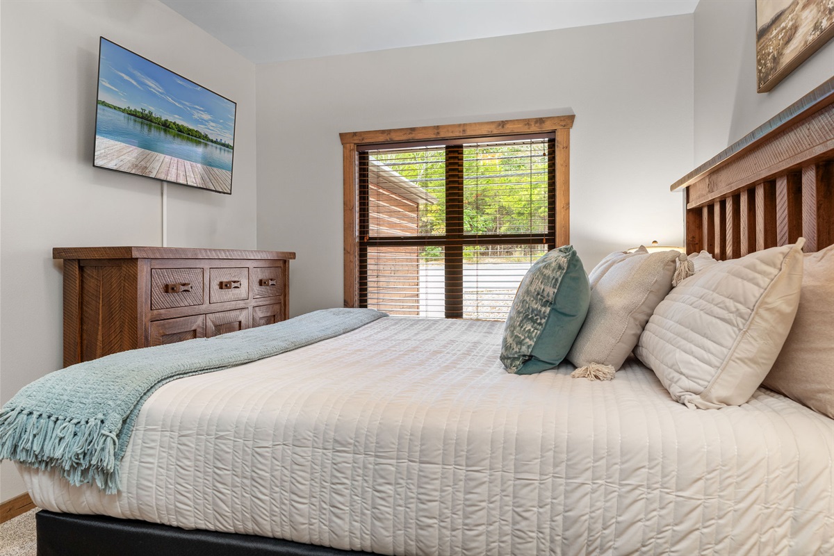 Main level King bedroom #2