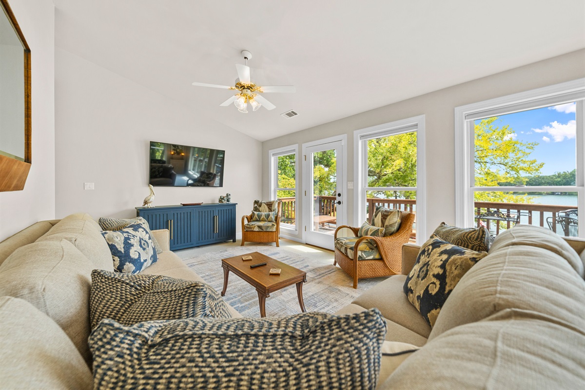 Chill, watch a movie, or step outside &mdash; this casual lounge space has it all.