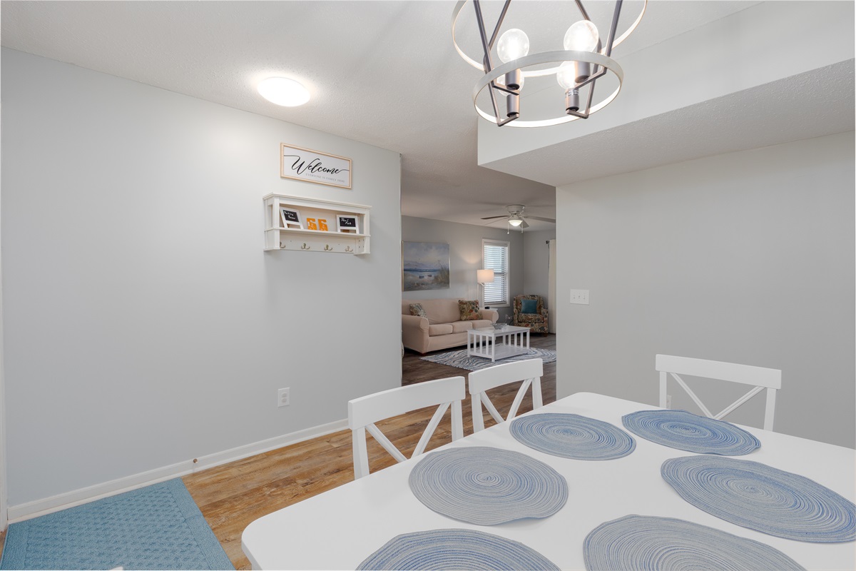 Cozy seating for everyone in your group!