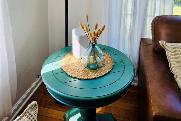 Teal tones and tasteful design—where function meets flair.